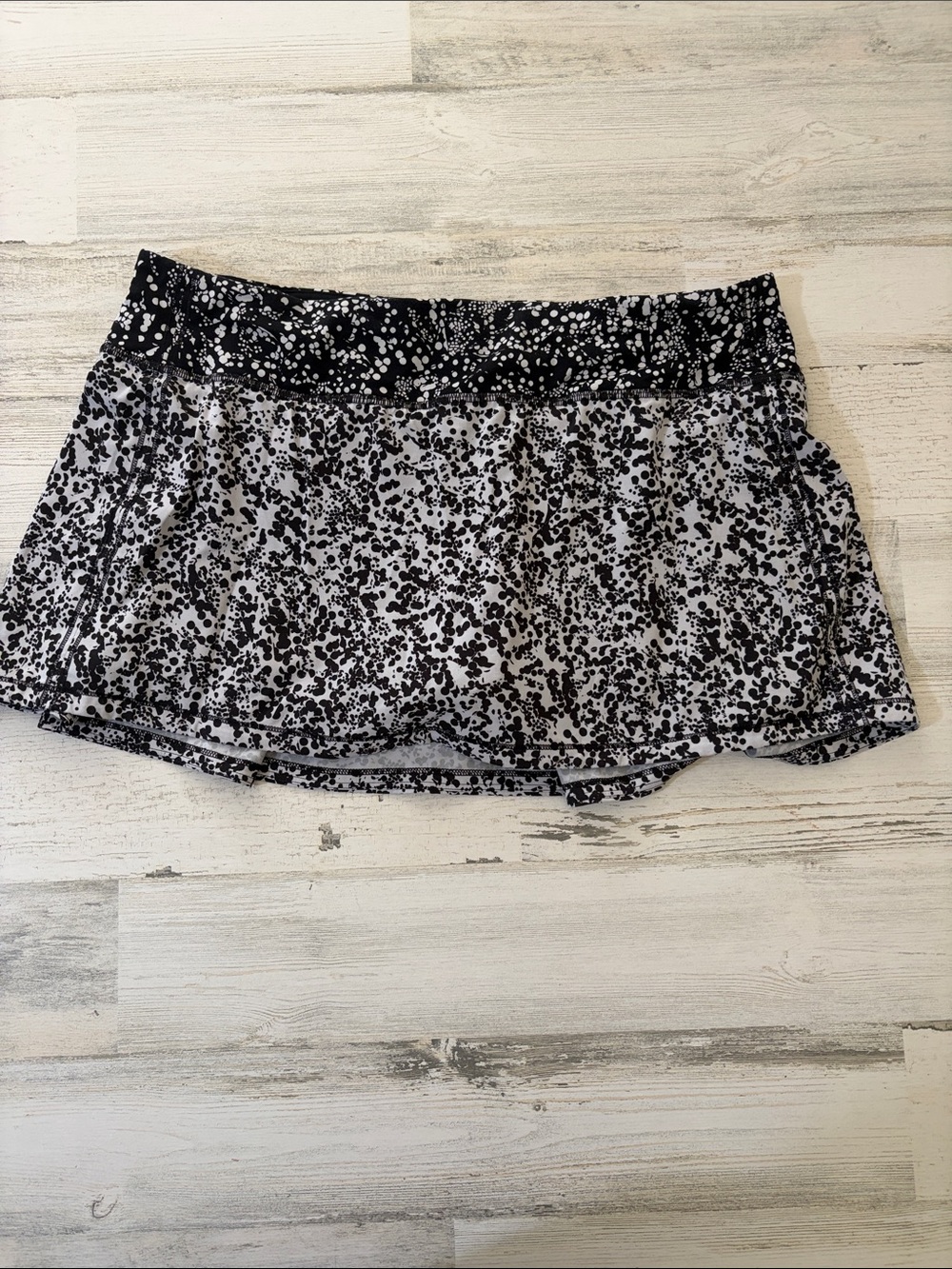lululemon Pace Rival Skirt In Chirakasu Alpine Size 10 - Picture 4 of 12